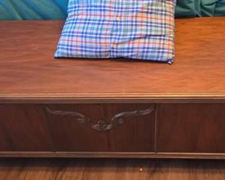 Lane Cedar Chest 