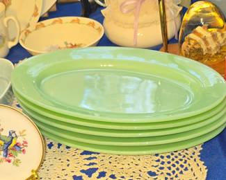 Set of 5 Jadite Plates