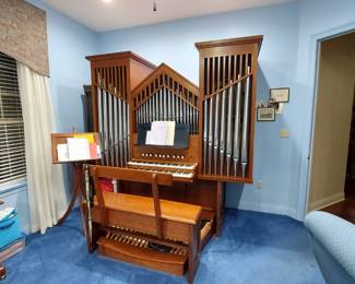 Wicks pipe organ, immaculate condition.