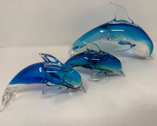 149 DolphinFamilyArtGlassTrio