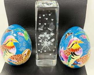 245 HandPaintedCeramicEggsWithFloralHeartsCrystalPillar