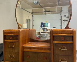 2 VintageArtDecoWaterfallVanityandMirror