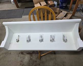 222 WhiteWallMountedShelfWith5CoatHooks