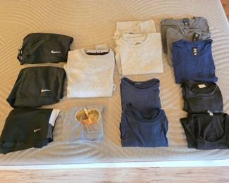 61 15MensAssortedClothingSizeLXL