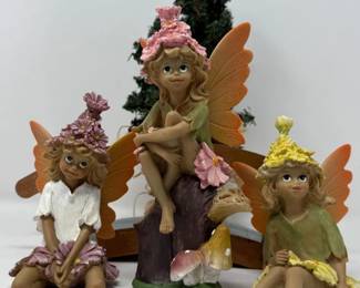 269 3FaerieFriendsWithTreeandFootBridge