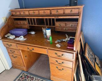 Oak roll top desk 