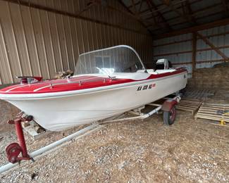 Great price 
1961 Pipestone runabout boat with 40 HP Gale Sovereign