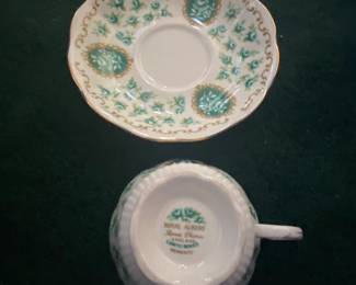 Royal Albert Bone China Teacup and Saucer Cameo Series Memento Pattern