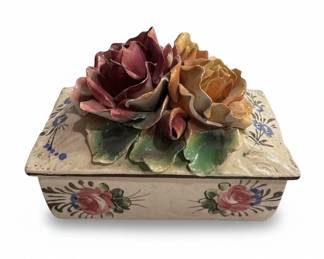Vintage Capodimonte Style Ceramic Trinket Box with Applied Roses fourth image