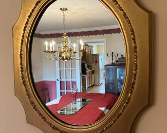 Victorian Oval Gilt Mirror