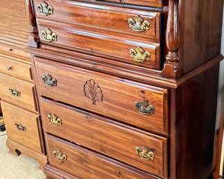 Vintage Link Taylor Drawer Dresser