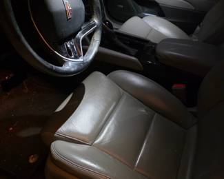 Cadillac XTS Luxury Sedan third image