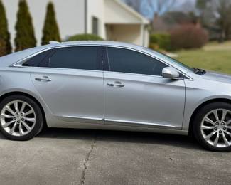 2016 Cadillac XTS V6 Luxury Sedan with 65K miles