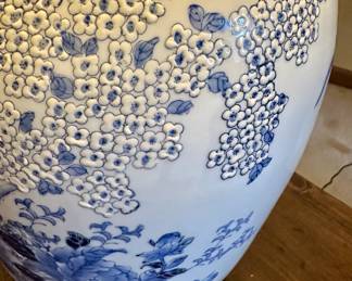 Blue and White Chinoiserie Floral Porcelain Ginger Jar Table Lamp second image