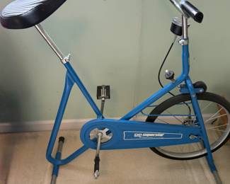 DP Superstar Stationary Exercise Bike