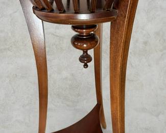 ALTERNATE VIEW: Baker Furniture Historic Charleston Reproductions Federal-style inlaid mahogany fern or plant stand. Measures 36"H x 14 1/2" diameter across the top. AVAILABLE FOR: $350