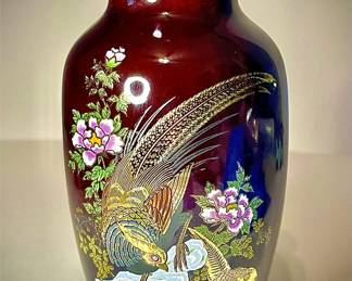 Antique Japanese Kutani Vase – Hand-Painted 1920’s-1940’s