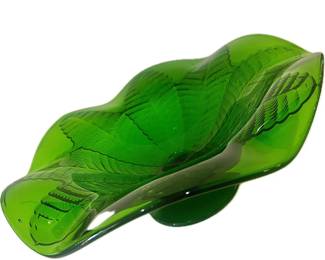 Vintage Green Glass Pedestal Bowl with Leaf & Fern Pattern – Mid-Century