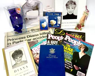 Princess Diana Tribute Lot Including Purple Ty Beanie Baby Bear in Case 