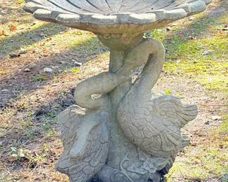 Vintage Regency Style Cast Concrete Swans Bird Bath 