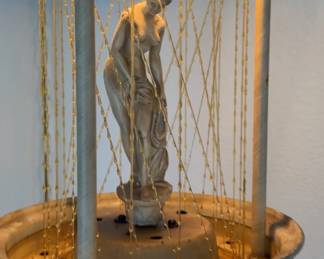 HOLLYWOOD REGENCY OIL LAMP - MINT CONDITION AND WORKS BEAUTIFULLY!