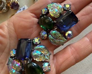 VINTAGE SCHIAPARELLI 