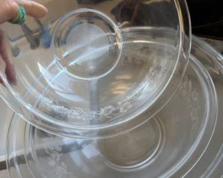 "COLONIAL MIST" PYREX - NESTING BOWLS (3) - WE HARDLY EVER GET THIS SET AND ITS MINT CONDITION