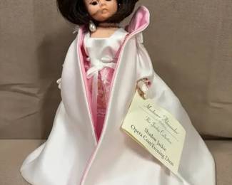 Madame Alexander Jackie Kennedy Onassis Doll