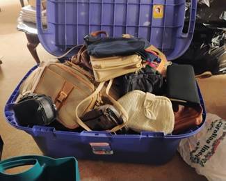 2 totes of purses 