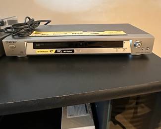 Sony DVPNS CD or DVD Player