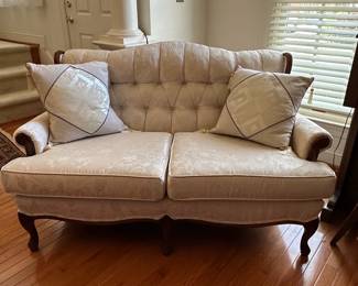 Tufted French Provincial Style Loveseat in silk