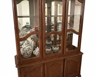  China Cabinet 