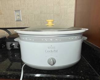Rival CrockPot Quart Slow Cooker