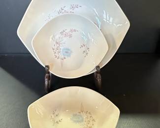 Taylor Smith and Taylor Echo Doll Serving Bowls