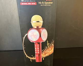 WSTER WS Wireless Microphone HiFi Speaker