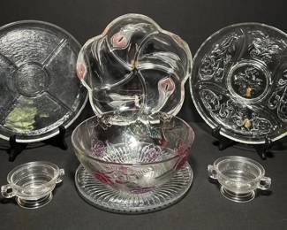 Beautiful Vintage Mikeska... Collectible Elegance