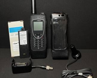 Iridium 9575 Extreme Satellite Phone Kit With Antenna Adapter and Extra Battery