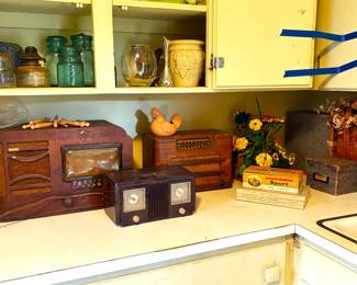 vintage radios
