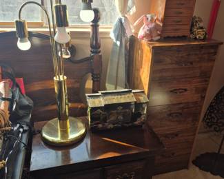 Night stands/jewelry boxes