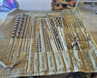 Drill bit collection 