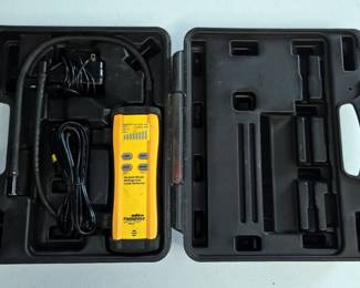 Fieldpiece SRL8 Heated Diode Refrigerant Leak Detector With Case 
