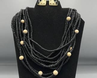 Black And Cream Beaded Necklace Set