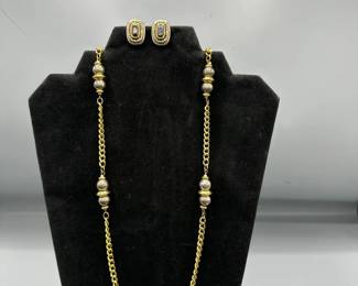 Gold With Black Pearl Jewelry Set