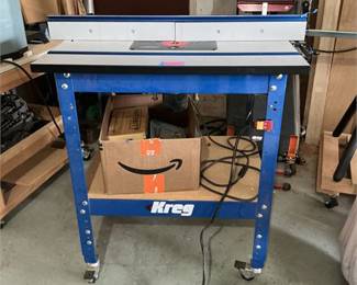Kreg Precision Router Table with Infinity Router Bits __ SPECIAL PICKUP INSTRUCTIONS  READ BEFORE BIDDING ____