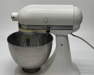 White KitchenAid Stand Mixer