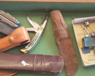 knifes, pins, leather needle set