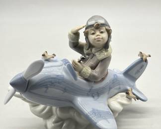 Lladro Over the Clouds #5697 Porcelain Figurine