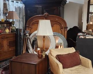 MCM side table coffee table vintage chair