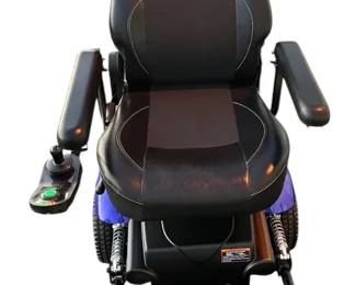 MERITS Health Vision Sport Electric Chair * P326
