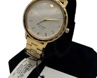 Beautiful Kate Spade New Boxed Gold Tone Metal Watch
